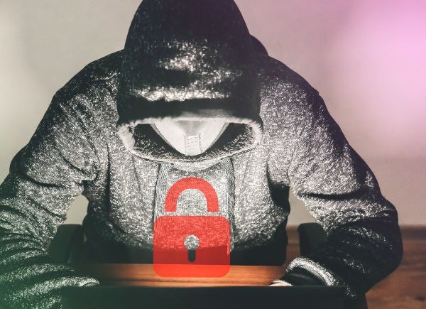 Scammer praying on online shoppers
