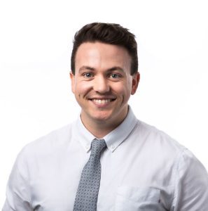Kyle Thomson Corporate Headshot 2