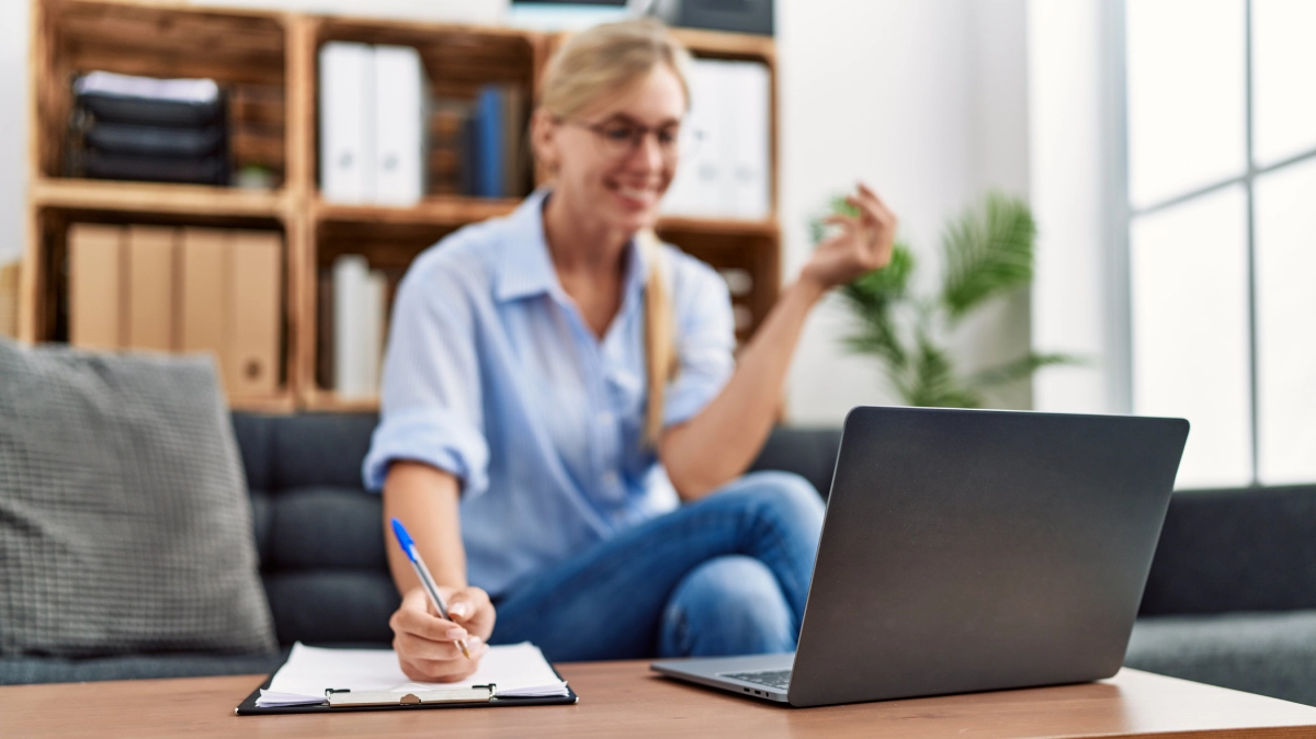 Counsellor delivering EAP counselling